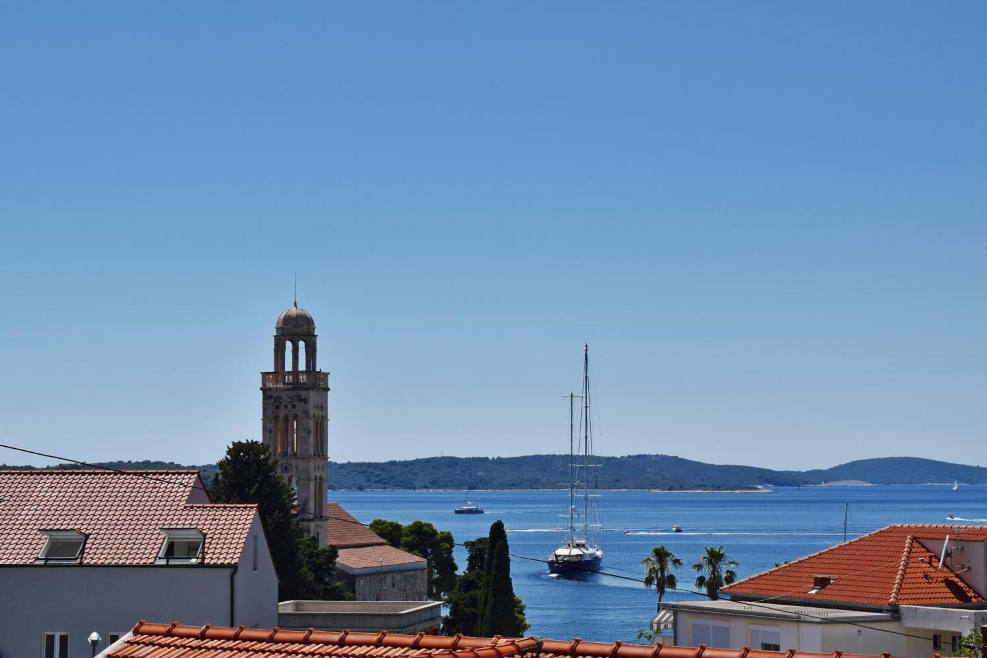 Lina Vrankovic Apartments Hvar Town Esterno foto