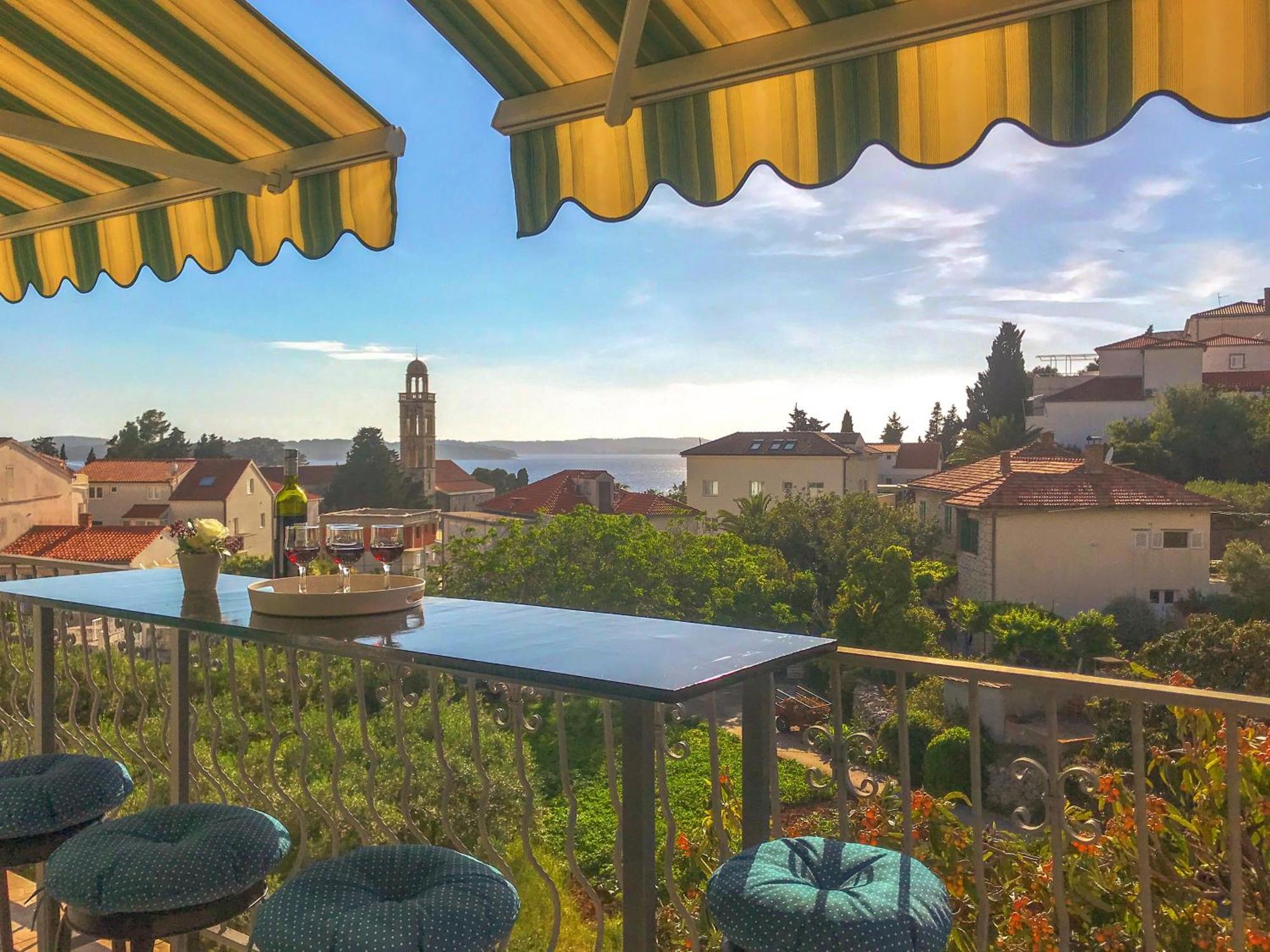 Lina Vrankovic Apartments Hvar Town Esterno foto
