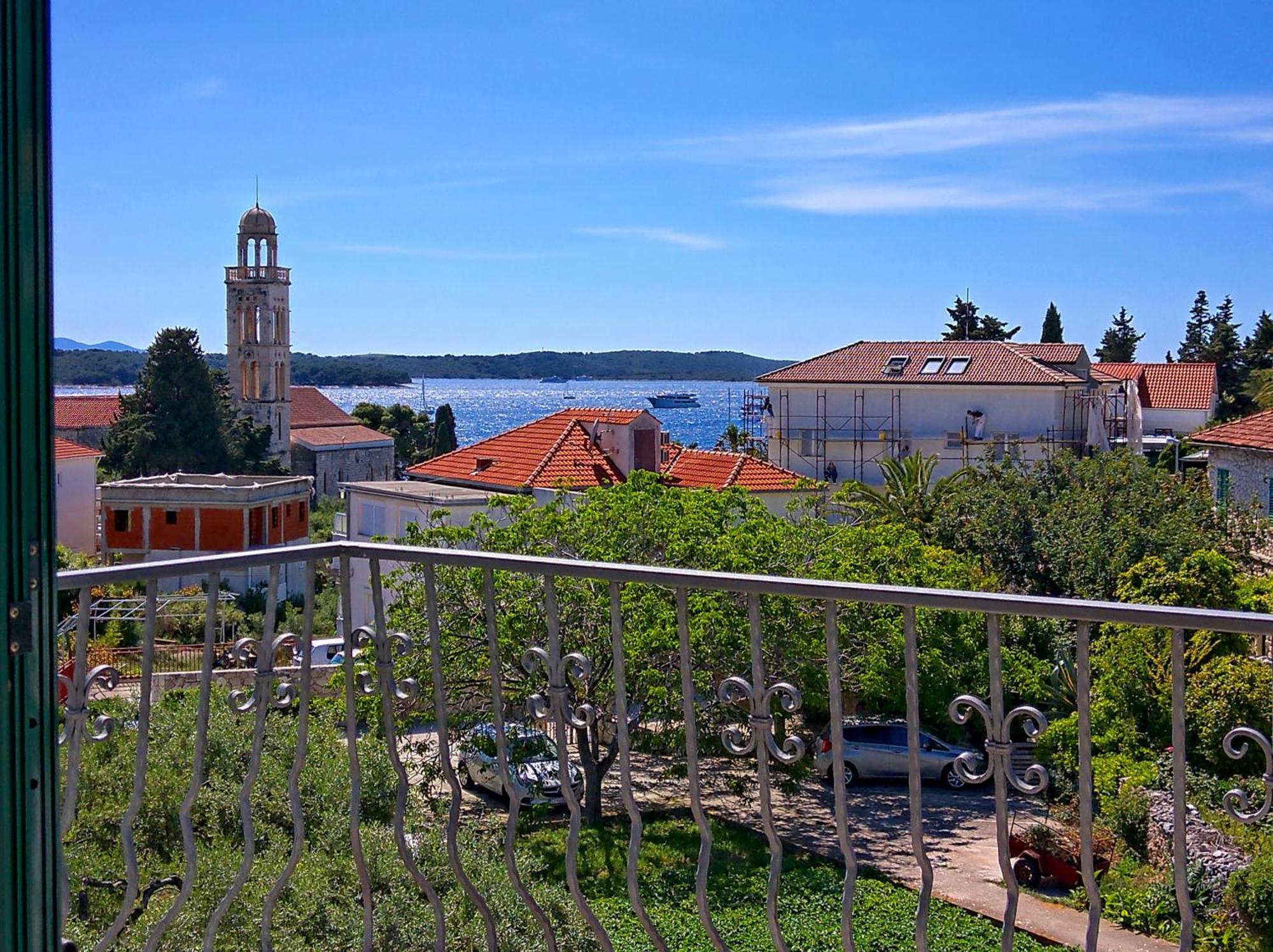 Lina Vrankovic Apartments Hvar Town Esterno foto